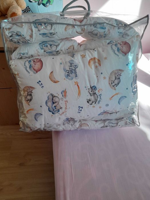 Бебешки обиколници  и чаршафа