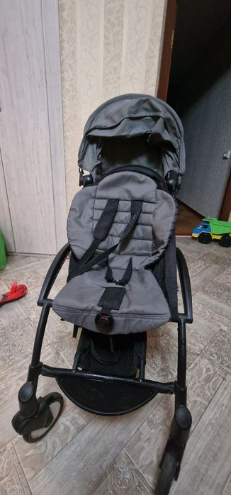 Продам коляску складную