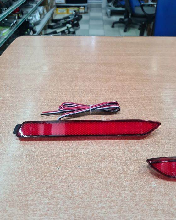 Катафоты заднего бампера диодные