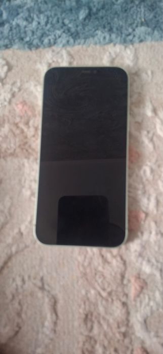 Iphone 12 64 gb сатылады