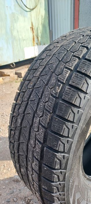 Покрышки зимние липучка