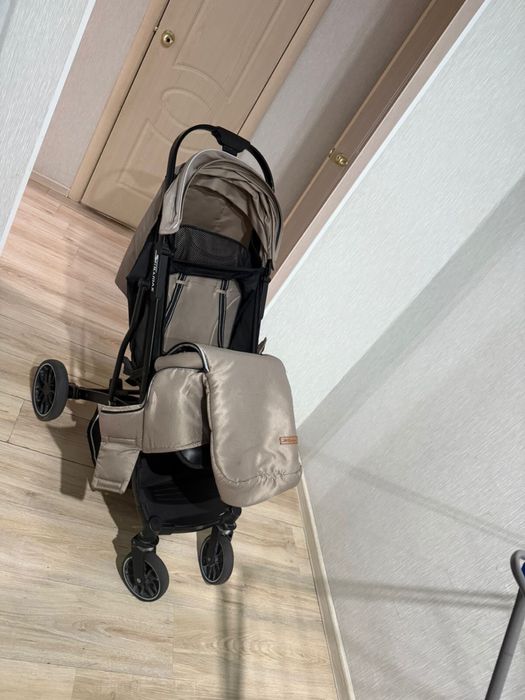 Продам Коляску в хоошем состоянии