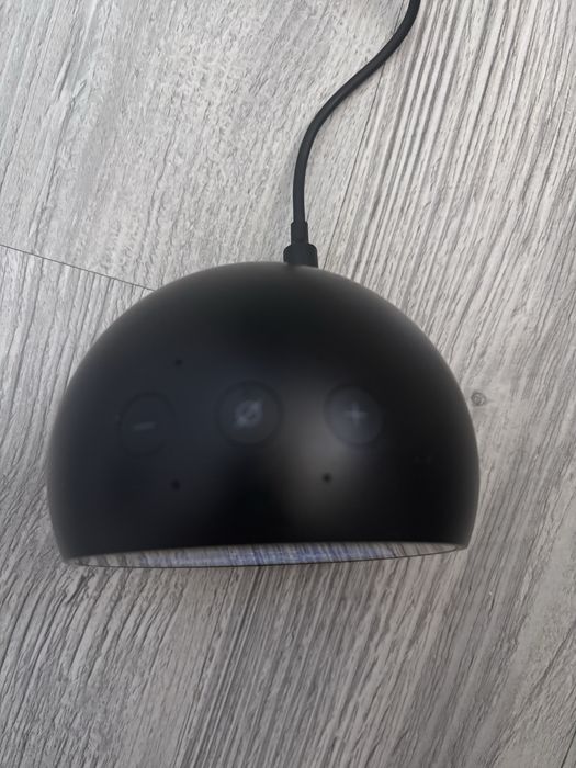 Boxa inteligenta Amazon echo spot gen 1 cu display