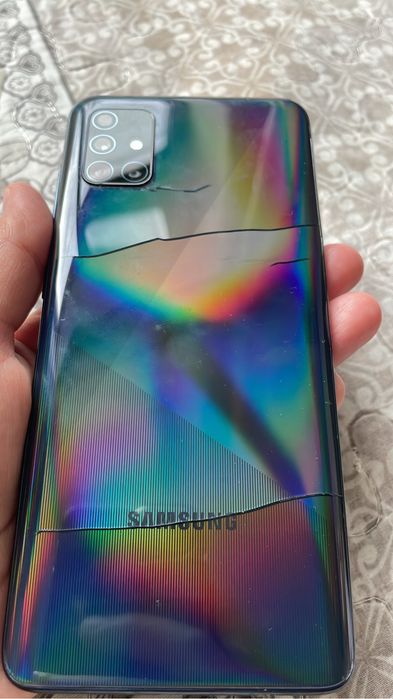 Сотовый телефон самсунг