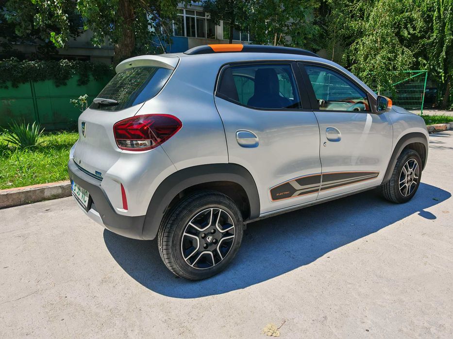 DACIA Spring 2022 — imagine 5