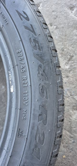 4 anvelope iarna Pirelli,fata 275/45/21,spate 315/40/21.Pret pe bucata