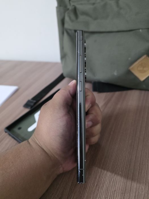 Самсунг С23 ультра