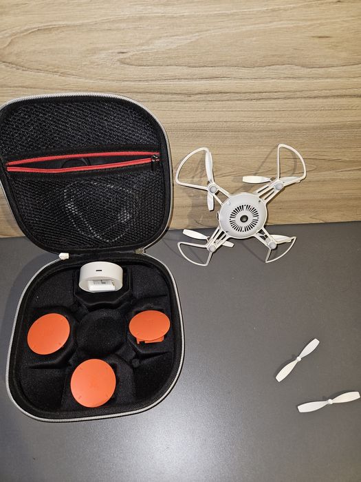 Квадрокоптер Xiaomi Mi Drone Mini