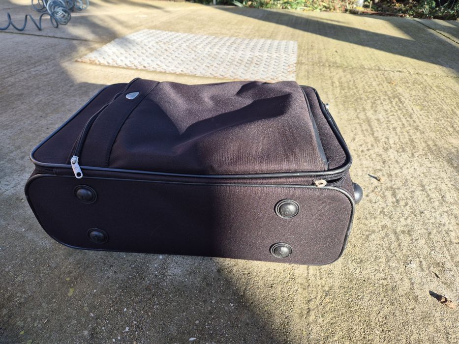 Куфар Самсонет -много запазен