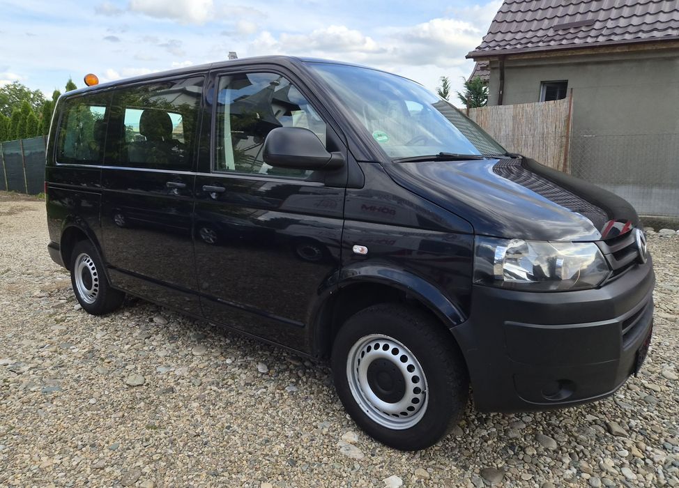 VOLKSWAGEN Transporter 2013 — imagine 2