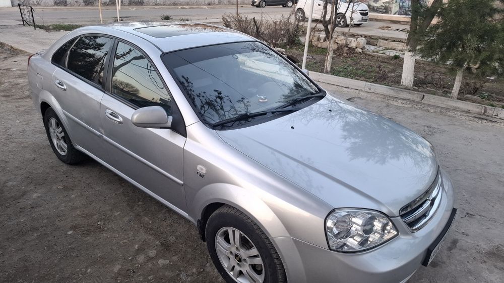 Lasetti 1.6 avtomat 2013