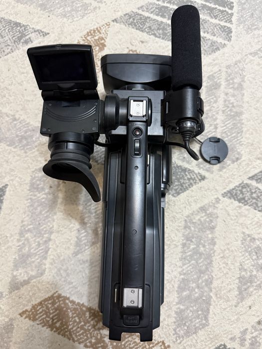 Камера Sony DCR-SD1000