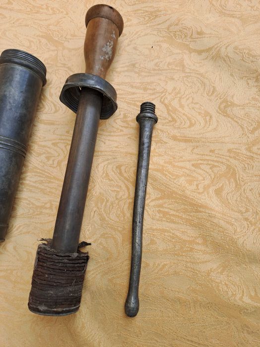 seringa veche cositor 56 cm