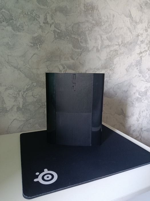 Продам Sony PlayStation 3 super slim