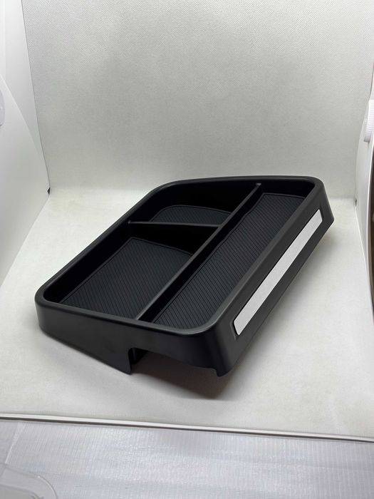 Органайзер за дисплеем для Leapmotor B10, displeyi orqa qismi uchun.