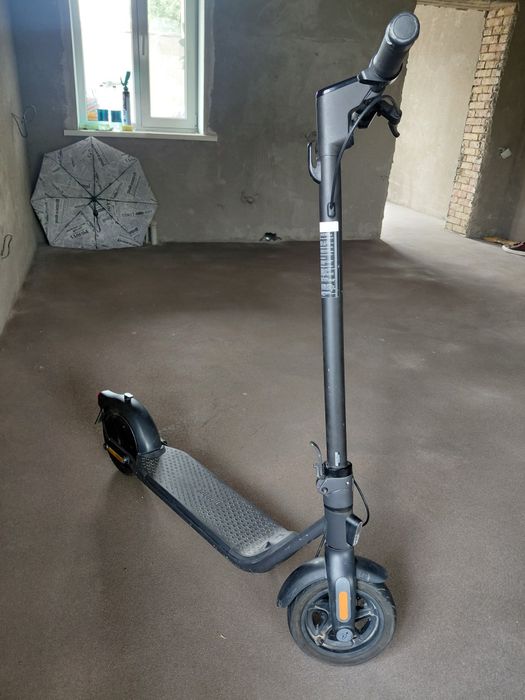 Электросамокат Ninebot F2