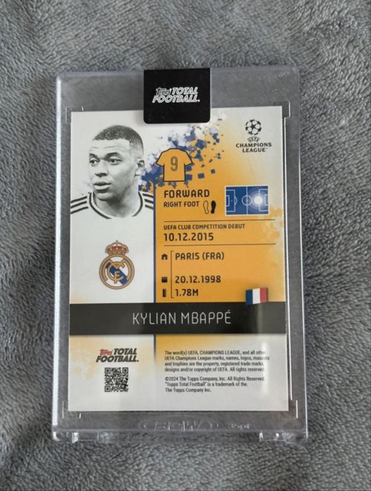 Kylian Mbappe Topps Total Football /25