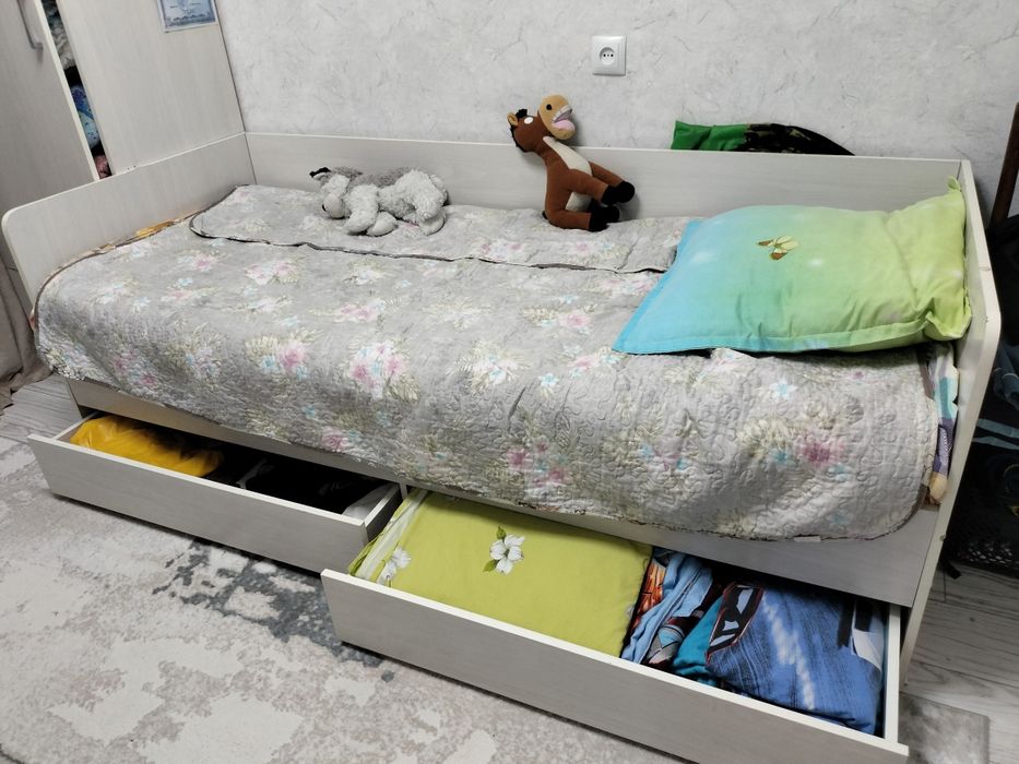 Детский гарнитур