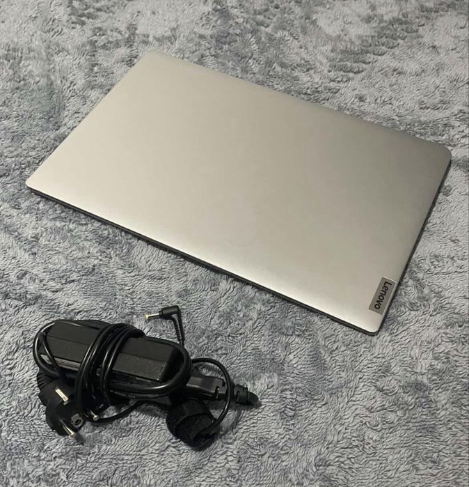 Laptop Lenovo ca nou