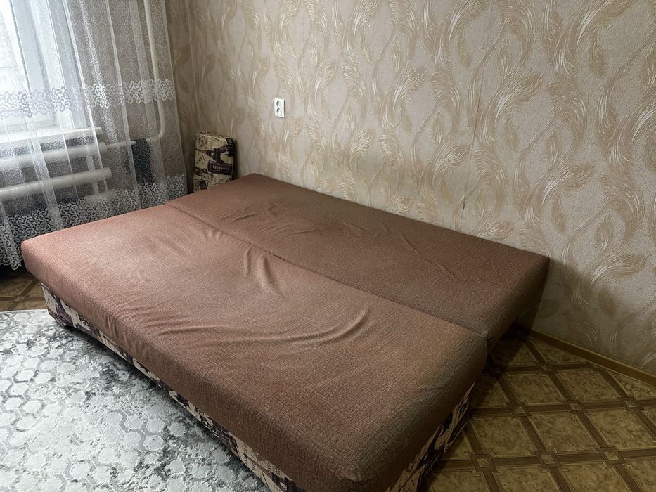 Продам диван-книжка