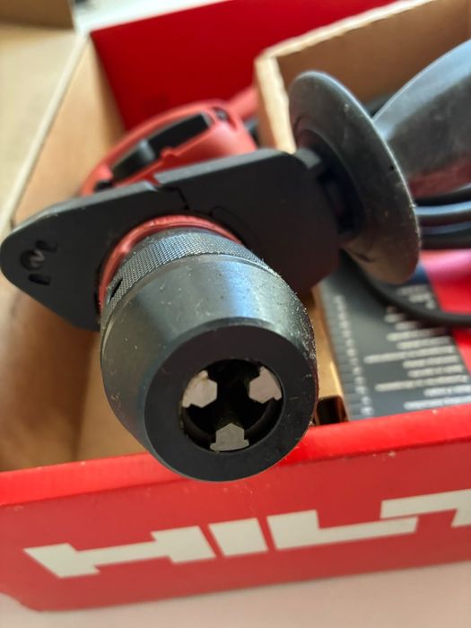 Masina de gaurit cu cablu Hilti SR16 600W NOUA