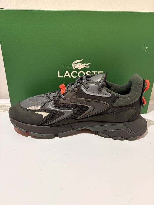 Обувки  lacoste