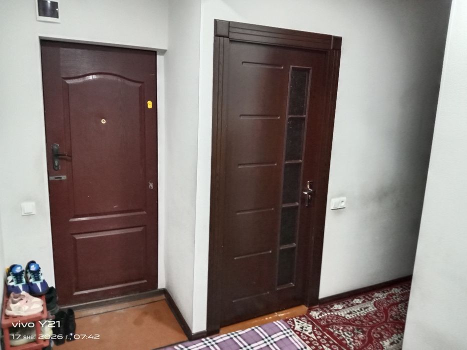 2 хонали квартира сотилади 34- мактаб олдила