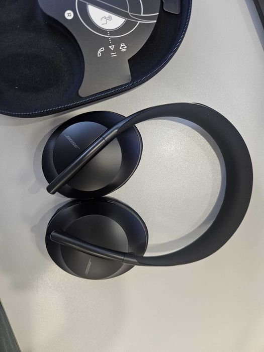 Casti Audio Over the Ear Bose 700, Wireless, Bluetooth, Noise cancelling, Negru
