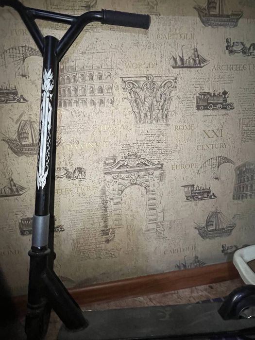 Трюковой самокат продам