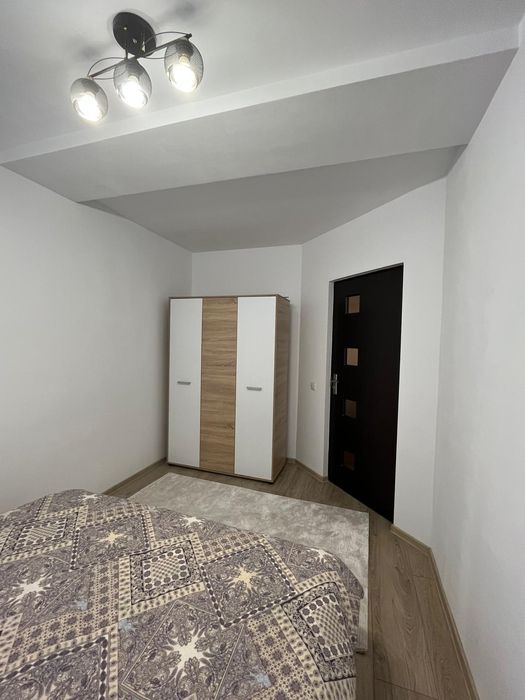Apartament de închiriat