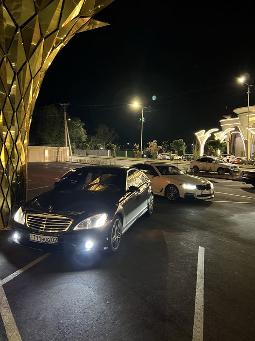 Mercedes-Benz S500 W221 S-CLASS