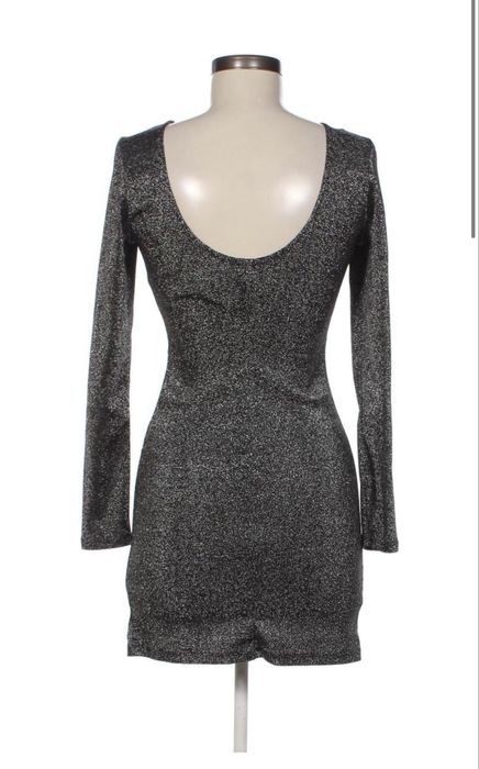 Нова рокля H&M.