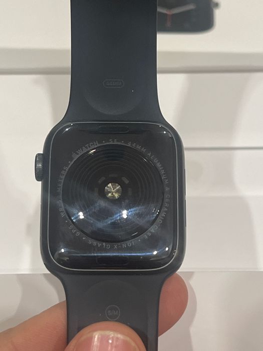 Apple Watch SE 44
