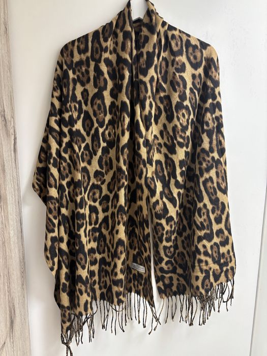 Esarfa / fular casmir 100% - nou, cu eticheta - 180 x 70 cm