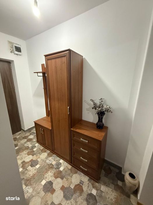 Garsoniera confort sporit in bloc de apartamente, G. Enescu