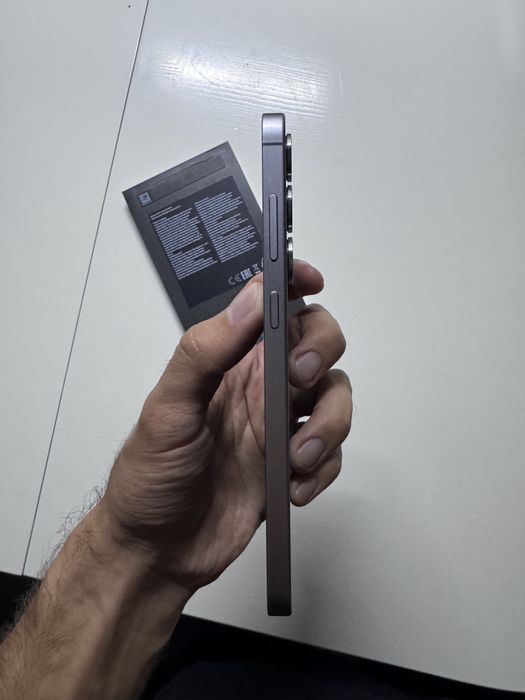 Galaxy s25+ 12/256 в отличном состоянии