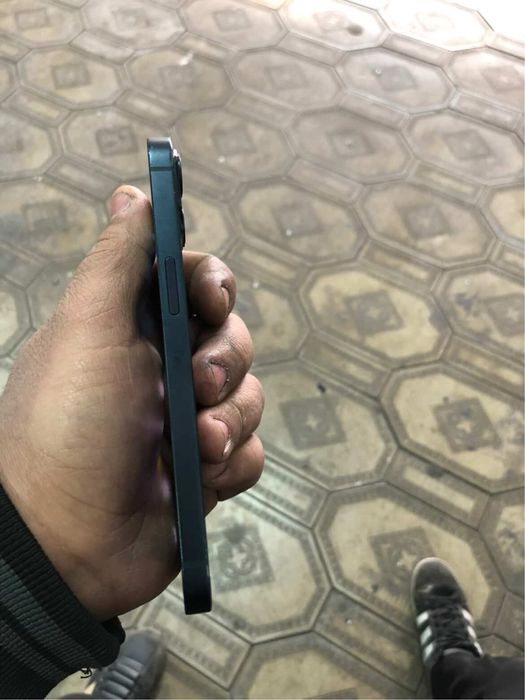 Iphone 13 holati zur