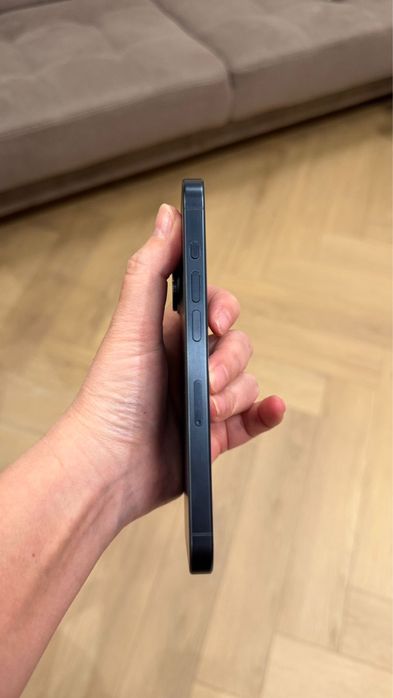 15 pro, 1 Т память, батарея 87%