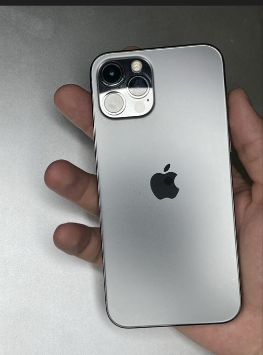 Iphone 12 pro ideal SROCHNA