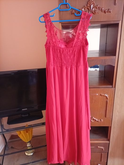 Vând rochiță de ocazie