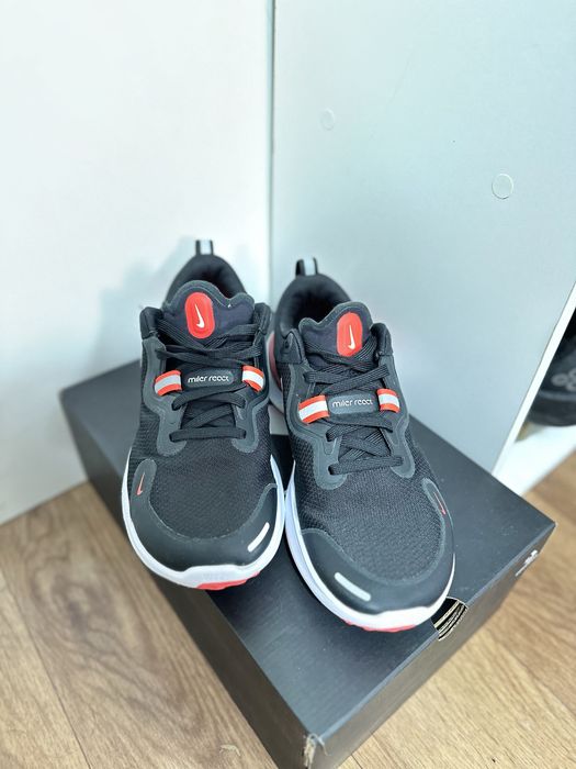 Nike react беговые кроссовки nike adidas