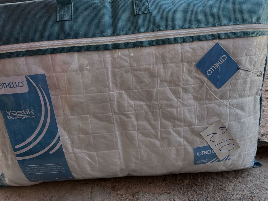 Подушки синтефон, холлофайбер, отличное качество