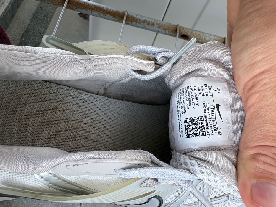 Маратонки Nike V2K 38рр