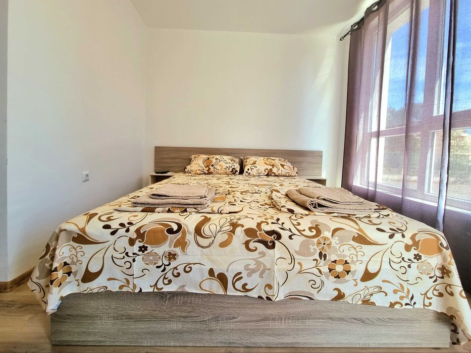 Уютно студио за нощувки в сърцето на Приморско!