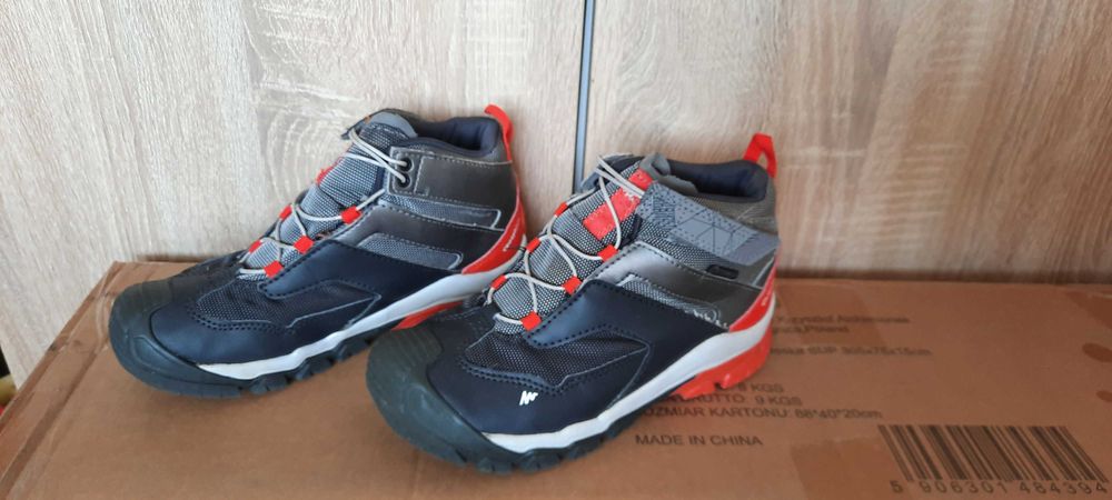 Ghete drumetie Quechua Crossrock marimea 32-33