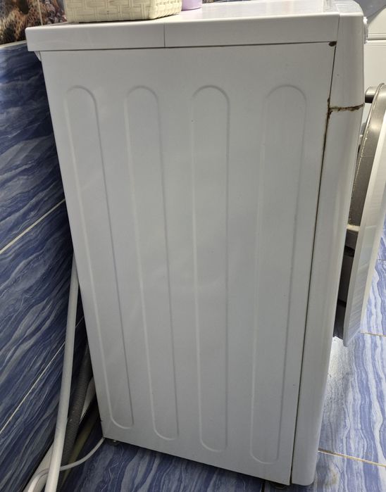 Продам стиральную машину LG