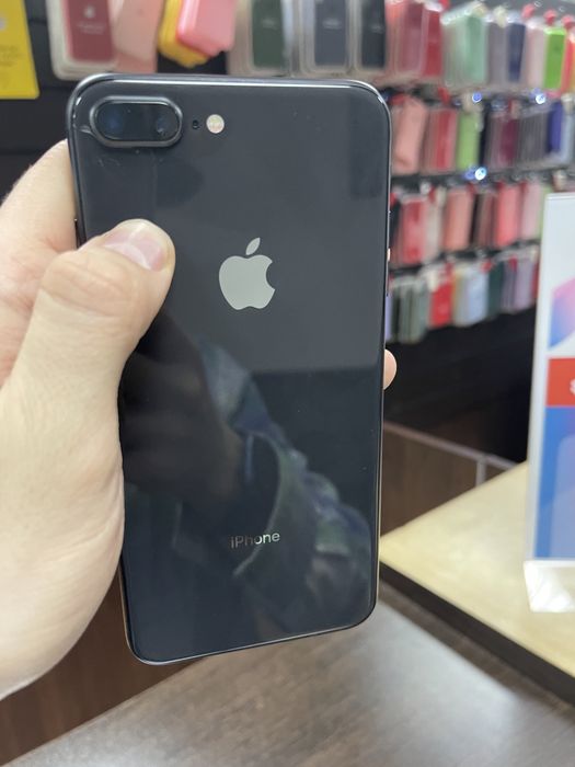 iPhone8Puls 64гб