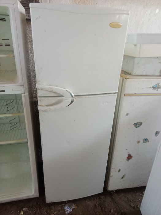 Холодильники двухкамерные рабочие в алматы