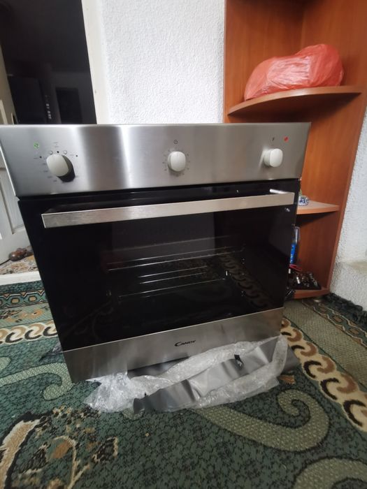 Cuptor incorporabil candy și plita bosh