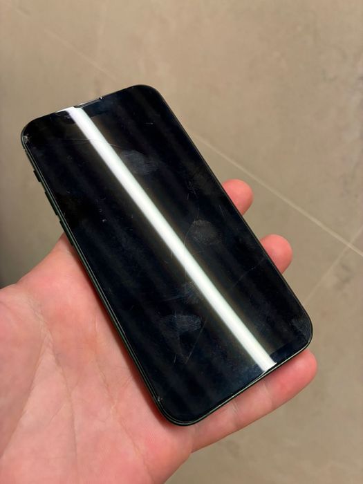 Iphone 13 mini ..